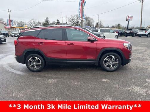 Red Quartz Tintcoat 2020 GMC Terrain SLT