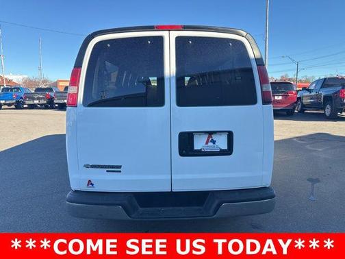 2016 Chevrolet Express 3500 LT