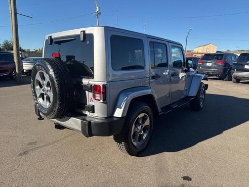 2017 Jeep Wrangler Unlimited Sahara