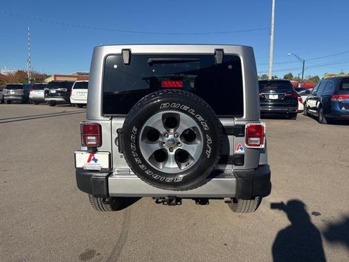 2017 Jeep Wrangler Unlimited Sahara