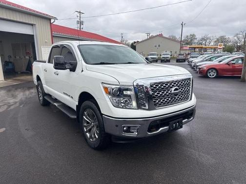 2018 Nissan Titan SL