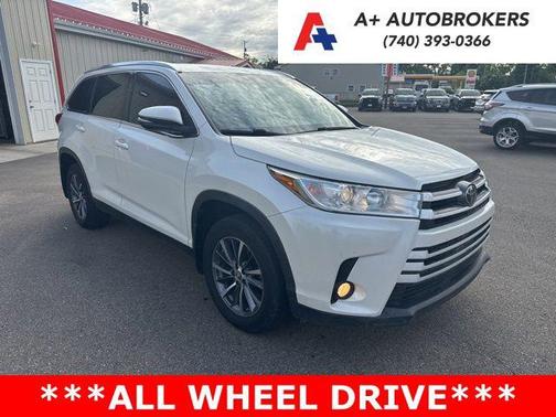 Blizzard Pearl 2019 Toyota Highlander XLE