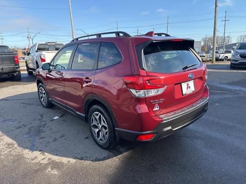 2022 Subaru Forester Premium