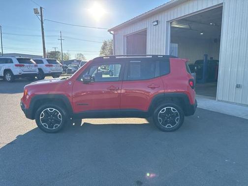 2016 Jeep Renegade Trailhawk