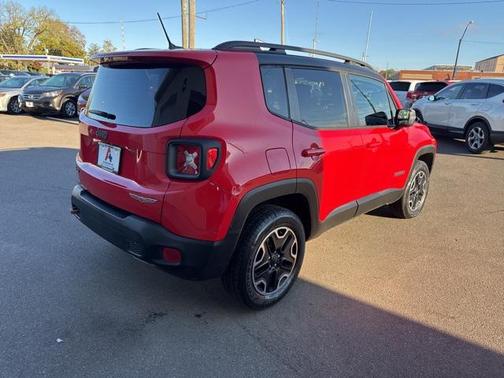 2016 Jeep Renegade Trailhawk