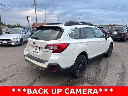 2019 Subaru Outback 2.5i