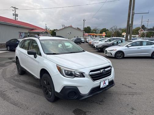 2019 Subaru Outback 2.5i