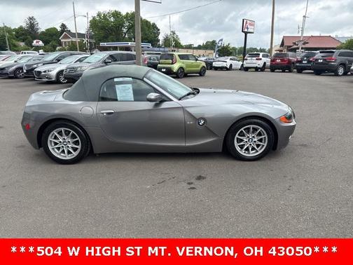 2004 BMW Z4 2.5i Roadster