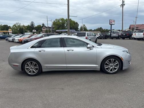 2013 Lincoln MKZ Base