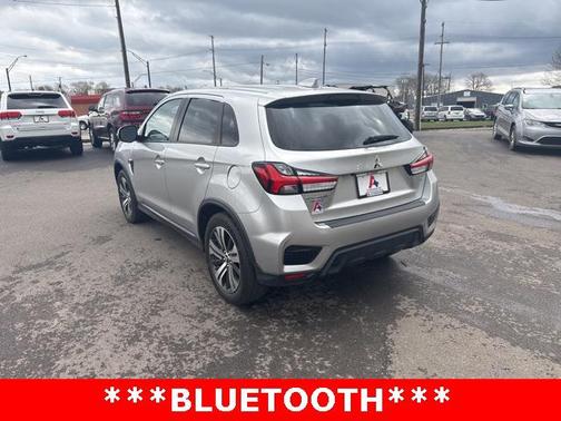 2020 Mitsubishi Outlander Sport SE