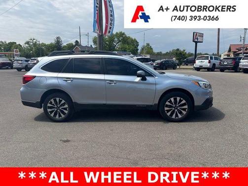 Ice Silver Metallic 2017 Subaru Outback 2.5i Limited