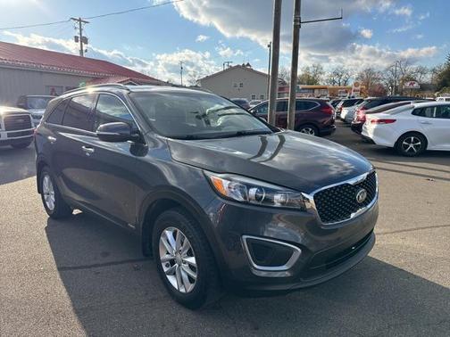2017 Kia Sorento LX