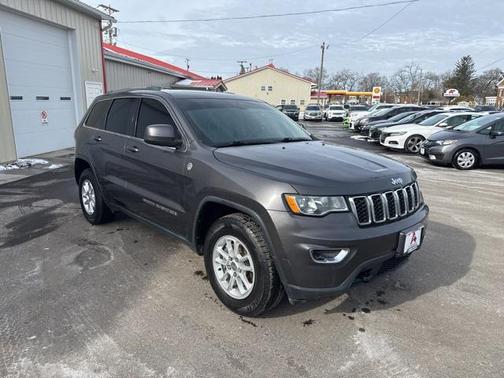 2018 Jeep Grand Cherokee Laredo E