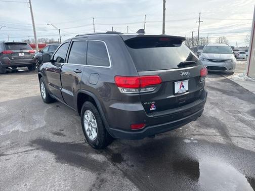 2018 Jeep Grand Cherokee Laredo E
