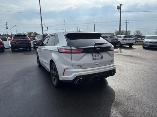 2019 Ford Edge ST