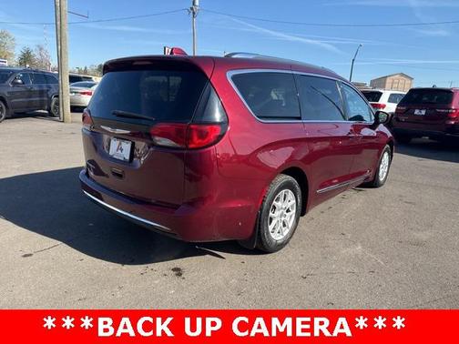 2020 Chrysler Pacifica Touring L