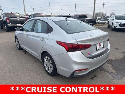 2021 Hyundai Accent SE