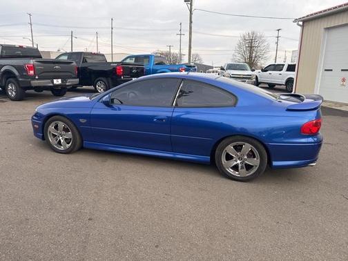 2004 Pontiac GTO Base