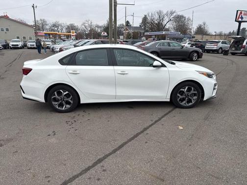 2019 Kia Forte LXS