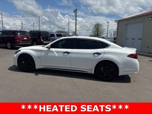 2016 INFINITI Q70L 3.7X