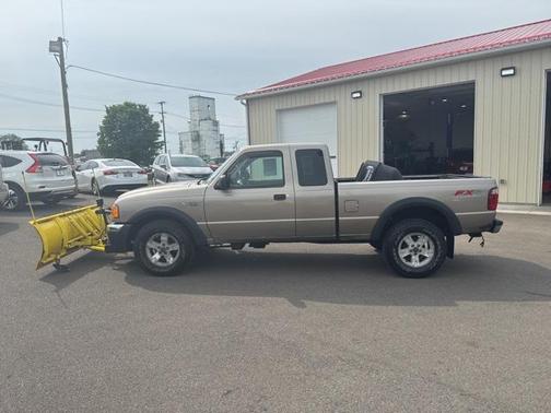 2004 Ford Ranger XLT SuperCab