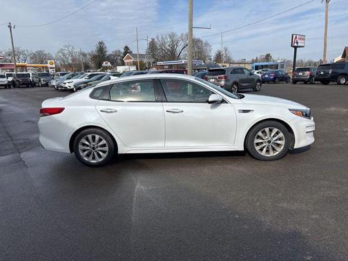 2017 Kia Optima EX