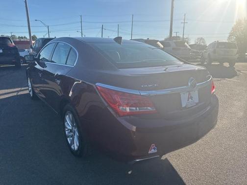 2016 Buick LaCrosse Base