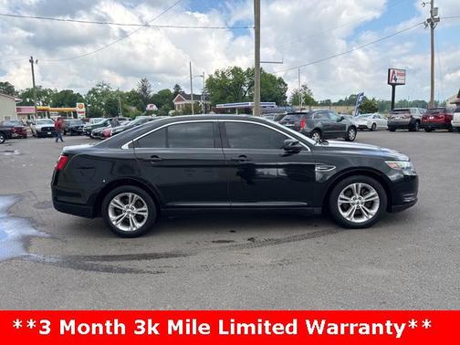 2015 Ford Taurus SEL