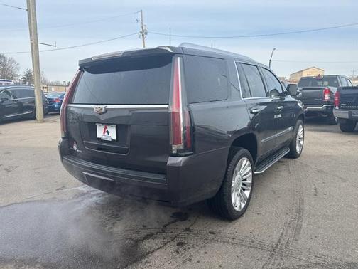 2016 Cadillac Escalade Platinum