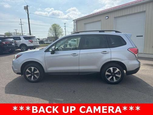 Ice Silver Metallic 2018 Subaru Forester 2.5i Premium