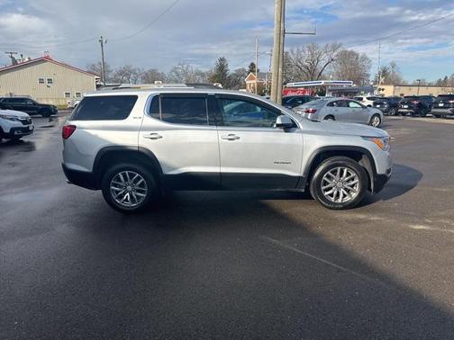 2018 GMC Acadia SLE-2