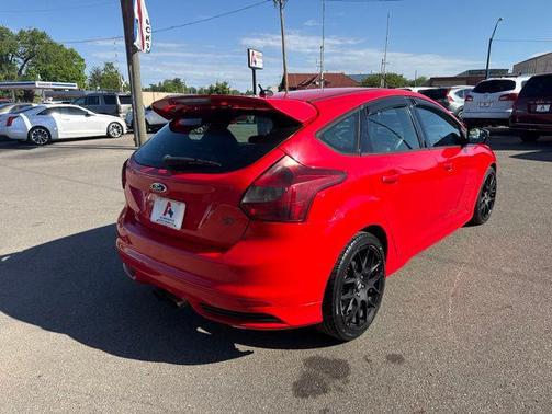 Race Red 2013 Ford Focus ST