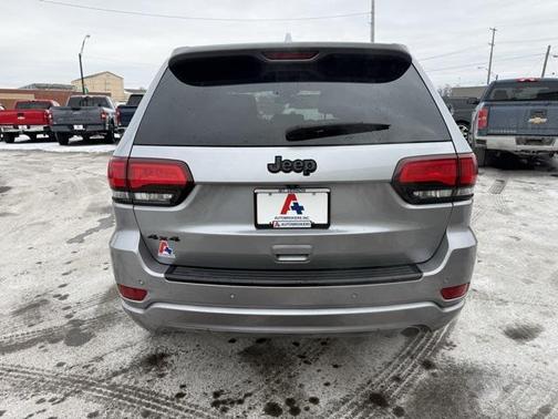 2018 Jeep Grand Cherokee Altitude