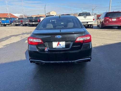 2018 Subaru Legacy Premium