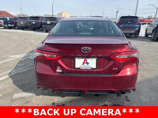 2018 Toyota Camry SE