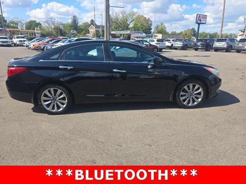 2011 Hyundai SONATA SE