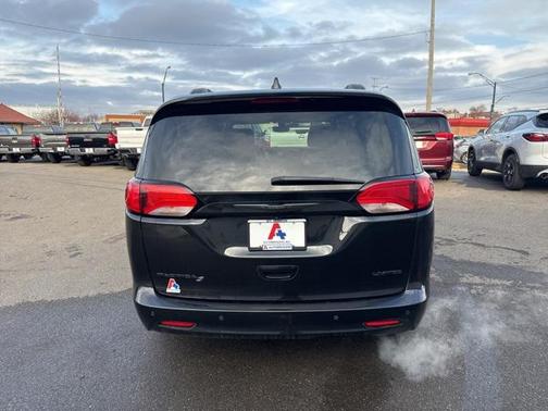 2019 Chrysler Pacifica Limited