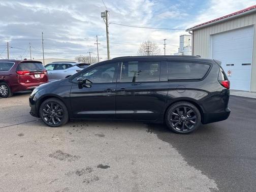 2019 Chrysler Pacifica Limited