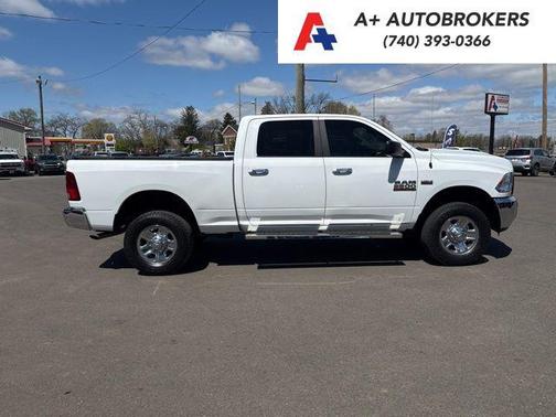 2017 RAM 2500 SLT Crew Cab 4x4 6'4' Box