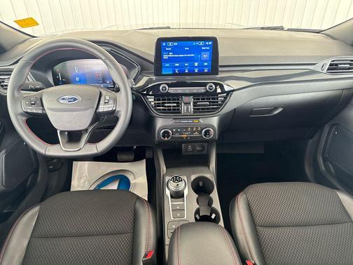 Agate Black Metallic 2025 Ford Escape ST-Line