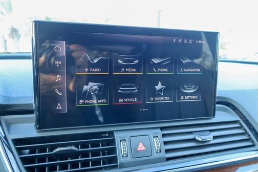 2023 Audi Q5 45 S line Premium Plus