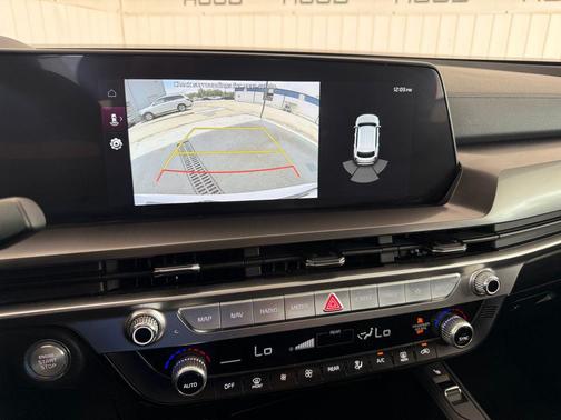 Glacial White Pearl 2025 Kia Telluride S