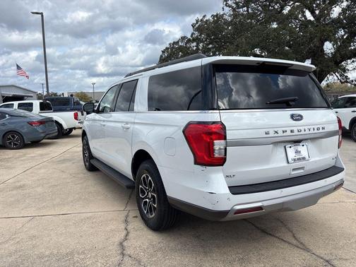 2024 Ford Expedition Max XLT