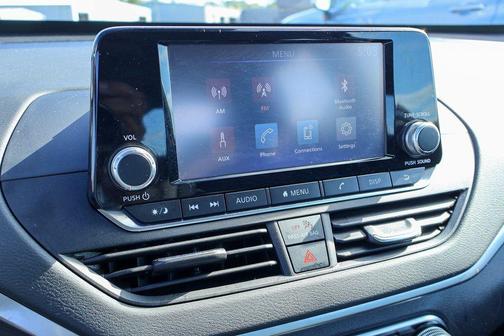 2022 Nissan Altima S FWD