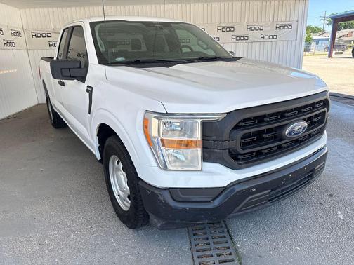 Oxford White 2022 Ford F-150 XL