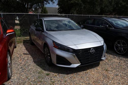 2022 Nissan Altima S FWD