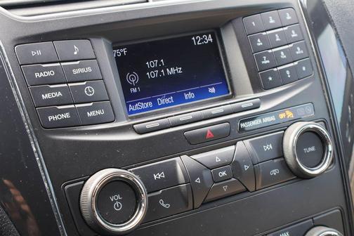 2019 Ford Explorer Base