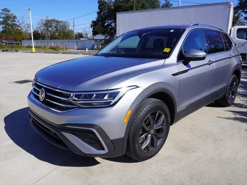 2024 Volkswagen Tiguan 2.0T SE 4MOTION