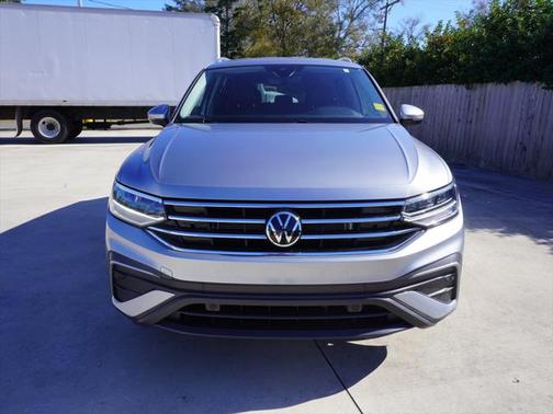 2024 Volkswagen Tiguan 2.0T SE 4MOTION