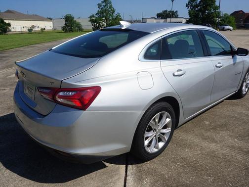 2020 Chevrolet Malibu FWD LT
